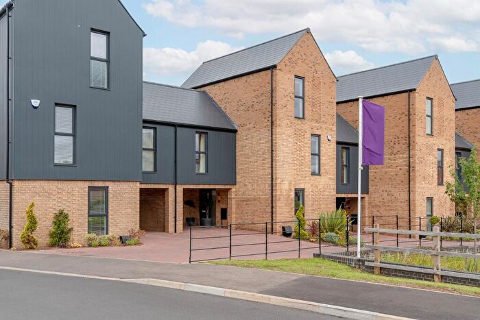 4 Bedroom Semi-Detached House For Sale In Spindle Way, St. Neots, Cambridgeshire, PE19