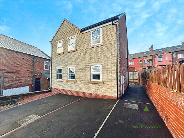 1 Bedroom Flat To Rent In Summer Street, Barnsley, South Yorkshire, S70