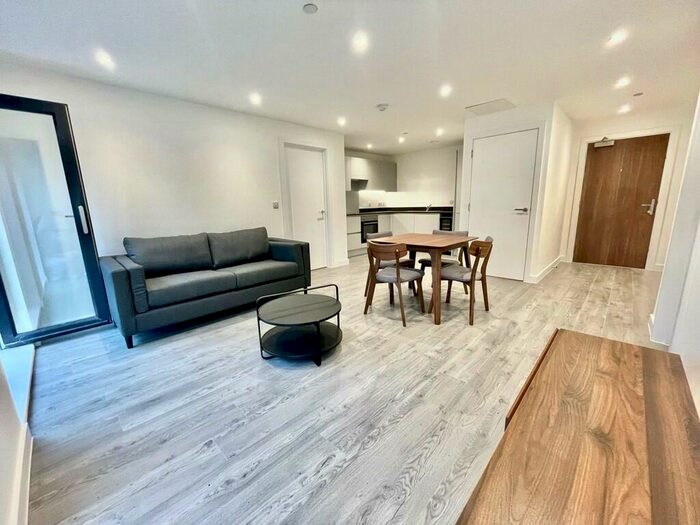 2 Bedroom Apartment To Rent In Alexandra Park, Willow Road, LS4