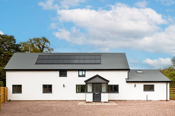 5 Bedroom Detached House To Rent In Tiverton Heath, Tarporley, Cheshire, CW6