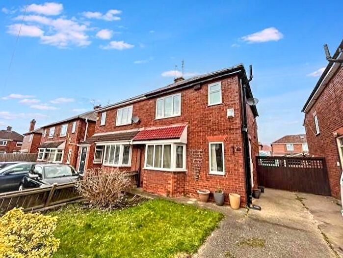 3 Bedroom Semi Detached House To Rent In Latimer Road, Darlington, DL1
