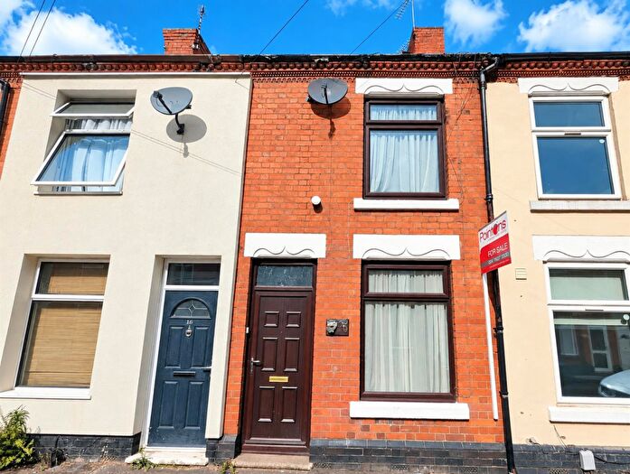 3 Bedroom Terraced House For Sale In Harold Street, Nuneaton, CV11