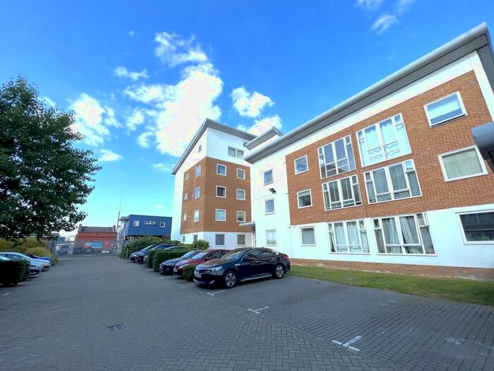 1 Bedroom Flat To Rent In Fishguard Way, London, E16