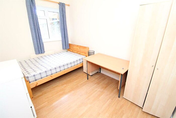 5 Bedroom Terraced House To Rent In Forster Road, Southampton, SO14