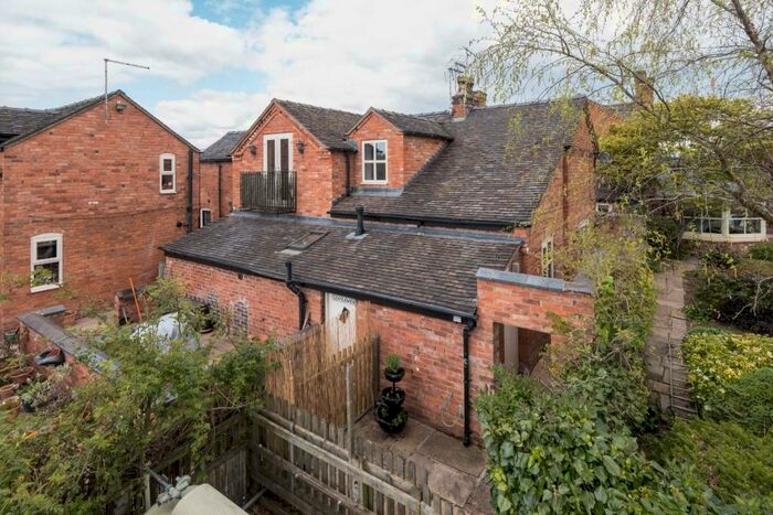 2 Bedroom House To Rent In Wrexham Road, Burland, Nantwich, CW5