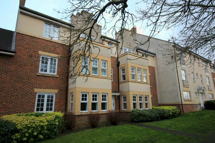 2 Bedroom Apartment To Rent In The Hawthorns, Flitwick, MK45