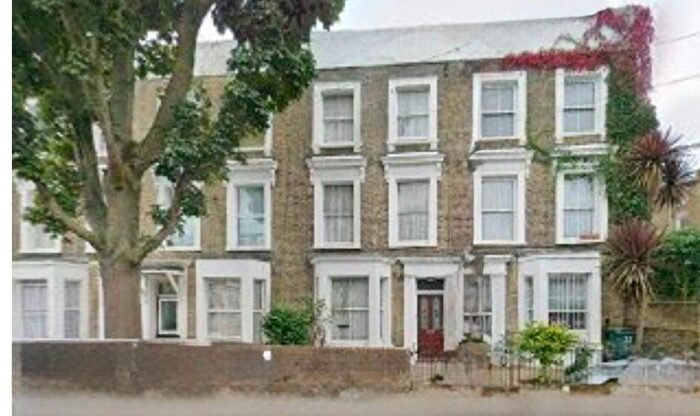 2 Bedroom Flat To Rent In Dunford Road, London, N7