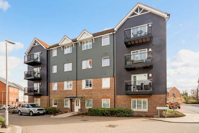 2 Bedroom Flat To Rent In Eden Road, Dunton Green, Sevenoaks, TN14