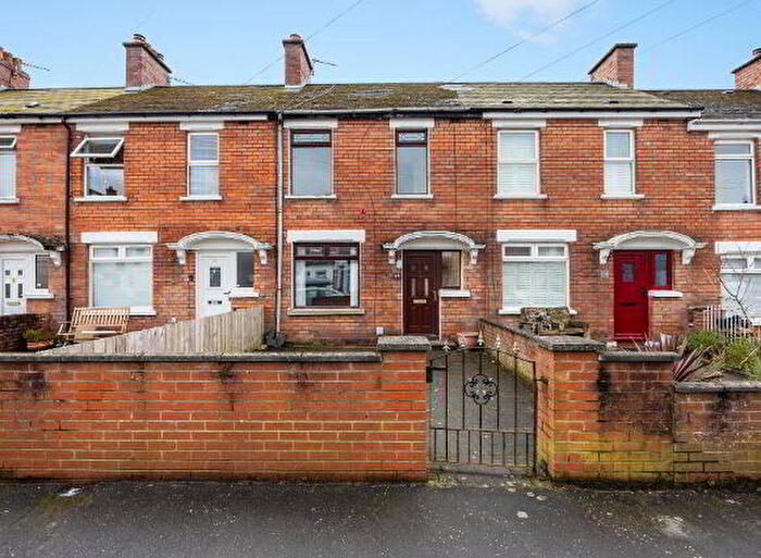3 Bedroom Mid Terraced House For Sale In Victoria Road, Belfast, BT4