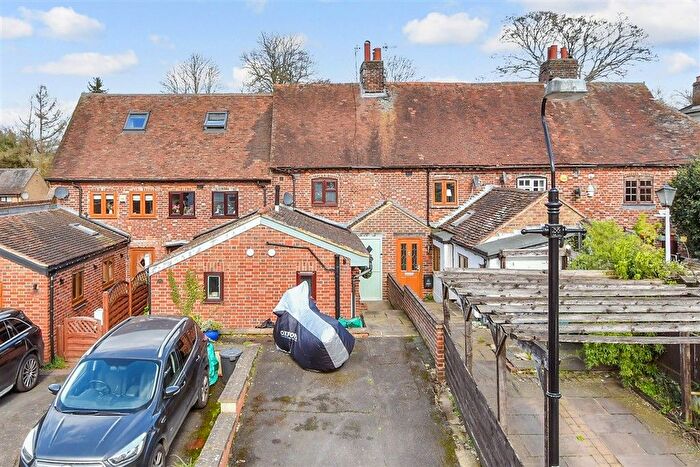 2 Bedroom Terraced House For Sale In Mill Lane, Eynsford, Dartford, Kent, DA4