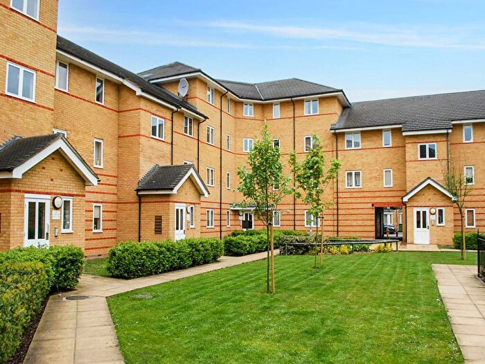 1 Bedroom Flat To Rent In Heath Court, New Eltham, London, SE9