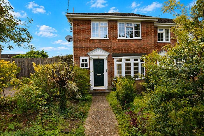 3 Bedroom Terraced House To Rent In Lambourne Road, Maidstone, ME15
