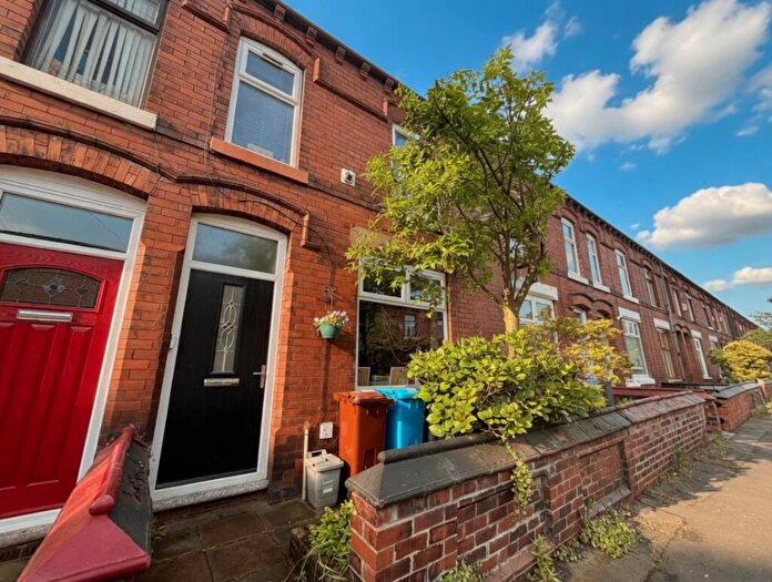 2 Bedroom Terraced House For Sale In Leng Road, Manchester, M40