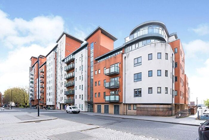 1 Bedroom Flat To Rent In Briton Street, Southampton, Hampshire, SO14