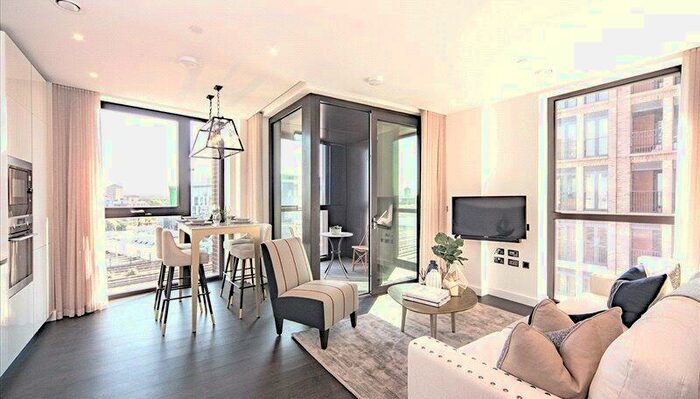 2 Bedroom Apartment To Rent In Thornes House, Charles Clowes Walk, London, SW11