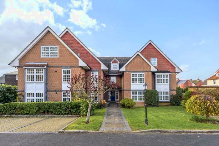 2 Bedroom Apartment To Rent In Bourne Heights, Frensham Road, Farnham, GU9