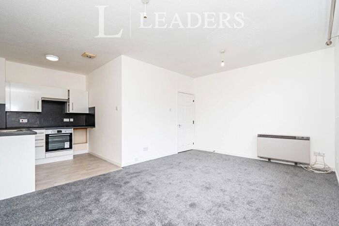 1 Bedroom Flat To Rent In Townhill Farm District Centre, West End, SO18