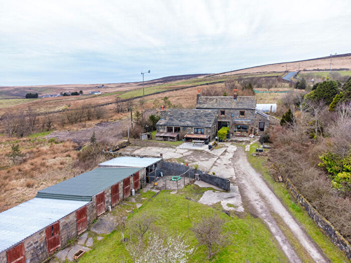 6 Bedroom Farm House For Sale In Kebs Road, Todmorden, OL14