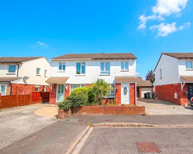 3 Bedroom Semi-detached House For Sale In Canterbury Close, Weston-Super-Mare, Somerset, BS22
