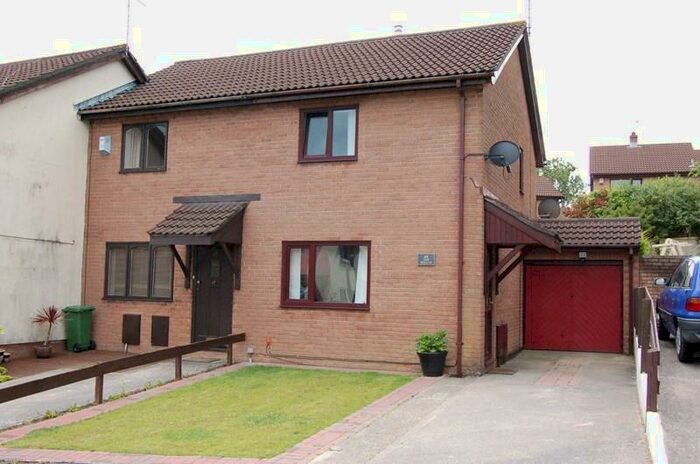 2 Bedroom End Of Terrace House To Rent In The Hollies, Brynsadler, CF72