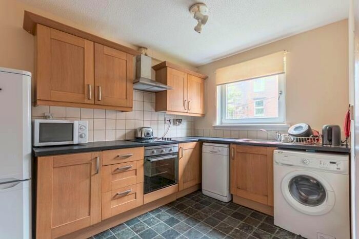 2 Bedroom Flat To Rent In White Park, Gorgie, Edinburgh, EH11