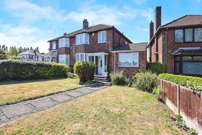 3 Bedroom Semi-Detached House For Sale In Penncricket Lane, Rowley Regis, B65