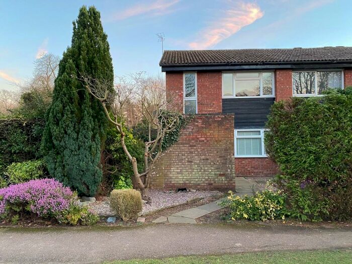 3 Bedroom House To Rent In Wyrley Dell, Letchworth Garden City, SG6