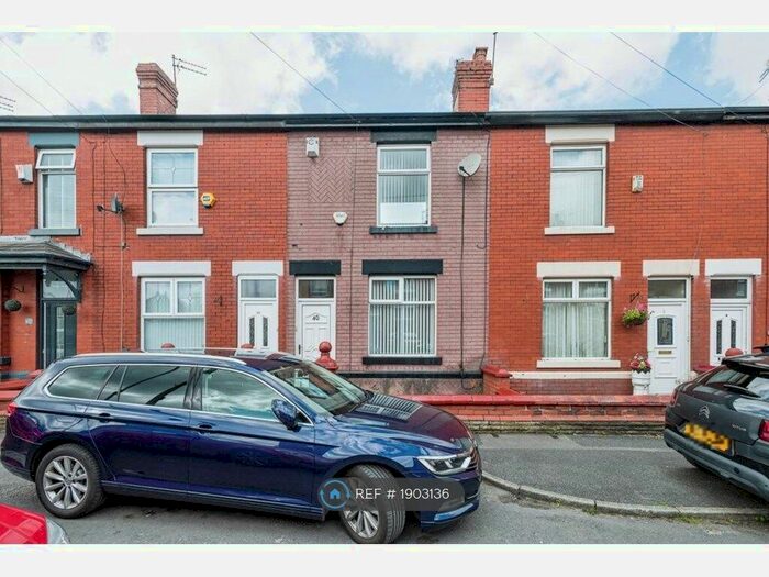 2 Bedroom Terraced House To Rent In Elm Grove, Hyde, SK14