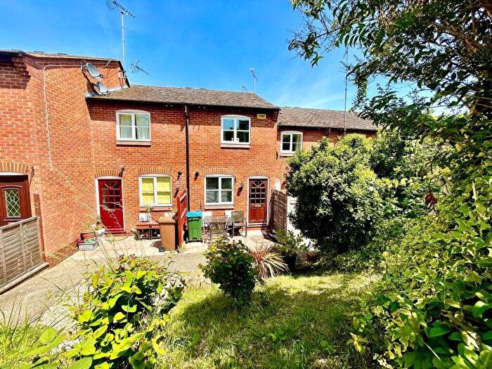 2 Bedroom Terraced House To Rent In Mitre Street, Buckingham, MK18