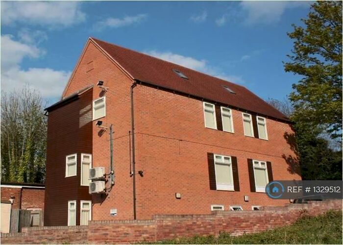 1 Bedroom Flat To Rent In Shire House, Bromsgrove, B60