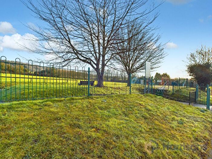 3 Bedroom End Of Terrace House For Sale In Rochester Road, Burham, Rochester, Kent, ME1