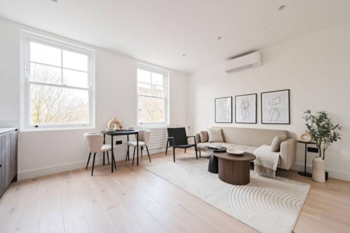 1 Bedroom Flat To Rent In Kingsland Road, Hoxton, E2