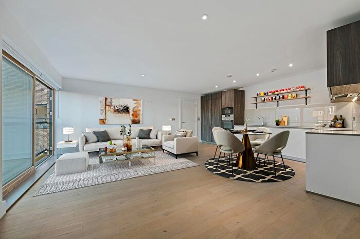 2 Bedroom Flat To Rent In Regent Court, Vinery Way, London, W6