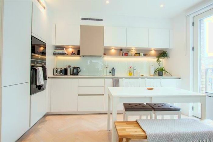 1 Bedroom Apartment To Rent In Pearl House, Market Road, London, N7