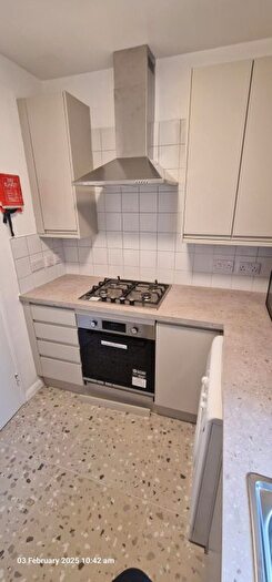 2 Bedroom Flat To Rent In Crouch Hill, London, N4