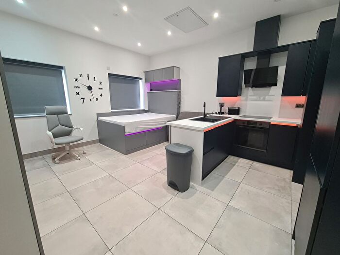 Studio To Rent In Berry Street, Hilltop Lodge, Coventry, West Midlands, CV1