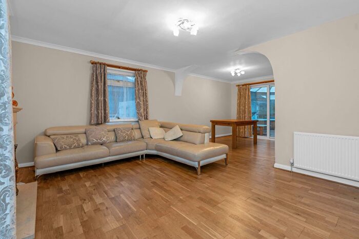 3 Bedroom Bungalow To Rent In Drum Brae Place, Drum Brae, Edinburgh, EH12