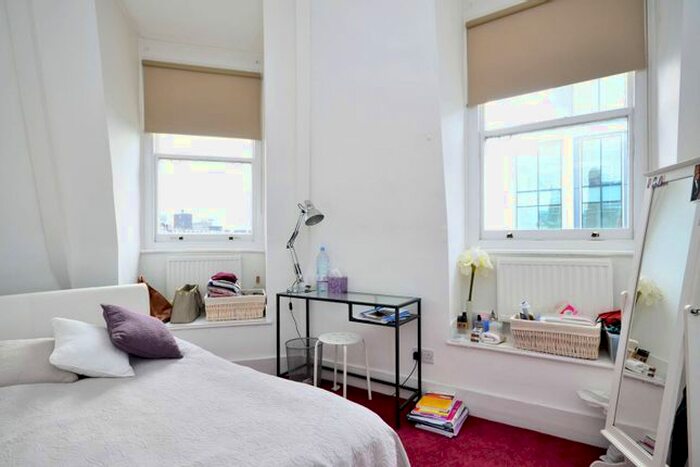 4 Bedroom Flat To Rent In Mandeville Place, Marylebone, London, W1U