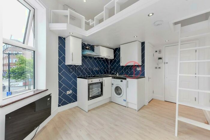 Studio To Rent In Chatsworth Road, London, E5