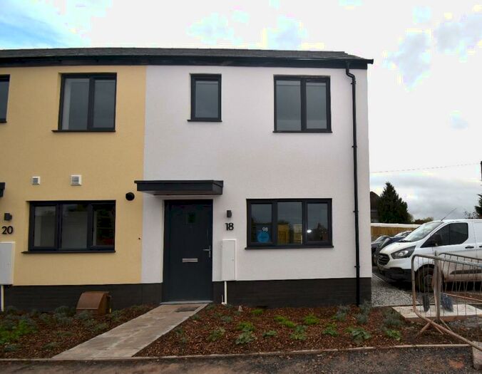 2 Bedroom End Of Terrace House To Rent In Hatherleigh, EX20
