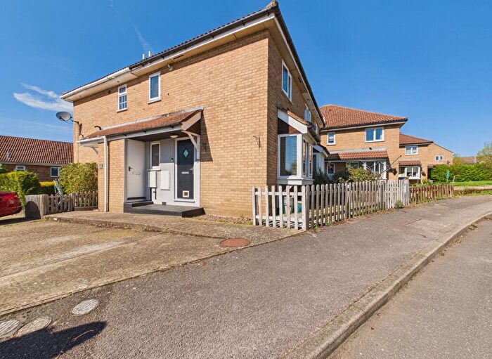 1 Bedroom Terraced House For Sale In Muntjac Close, Eaton Socon, Eaton Socon, St. Neots, PE19