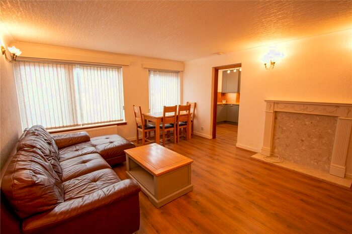 2 Bedroom Flat To Rent In Western Gardens, Murrayfield Court, Edinburgh, EH12