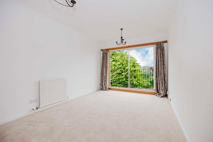 1 Bedroom Flat To Rent In Lt – Hillpark Wood, Edinburgh, EH4