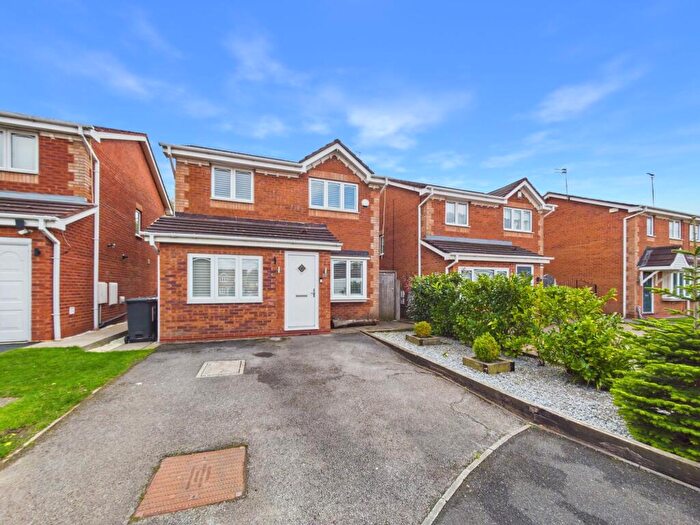 3 Bedroom Detached House For Sale In St. Lukes Way, Huyton, Liverpool., L36