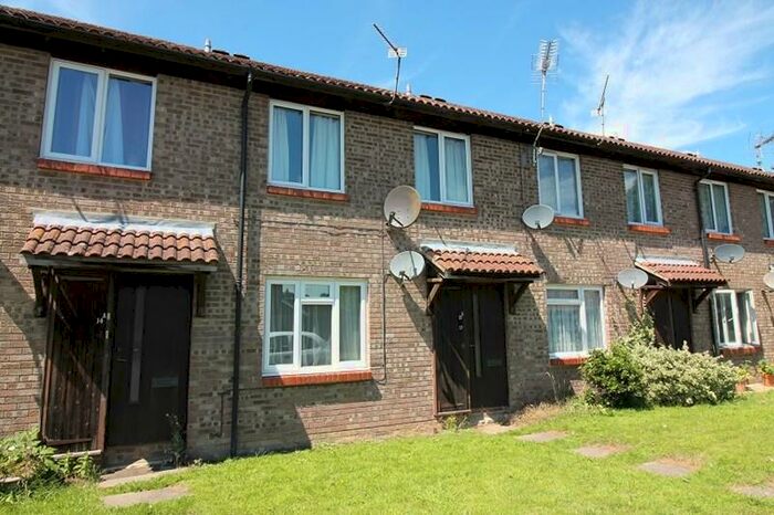 1 Bedroom Apartment To Rent In Alma Road, Bordon, Hampshire, GU35