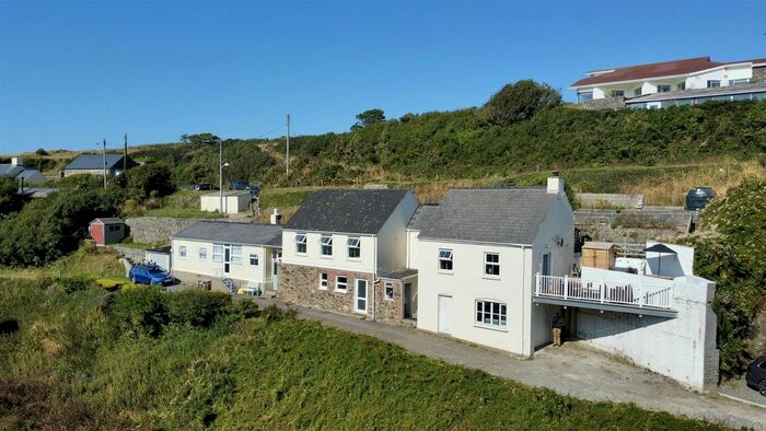 4 Bedroom Semi-Detached House For Sale In Penybanc, Abercastle, Haverfordwest, SA62