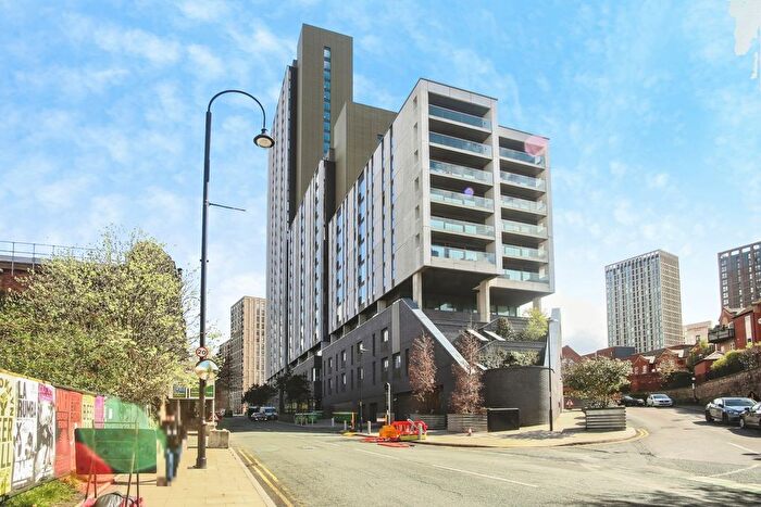 2 Bedroom Flat For Sale In Store Street, Manchester, Lancashire, M1
