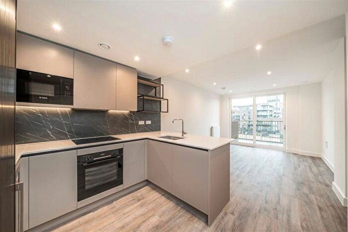 2 Bedroom Flat To Rent In Moorehead Way, Kidbrooke, SE3