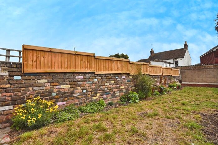 2 Bedroom Terraced House For Sale In Finsbury Road, Ramsgate, CT11