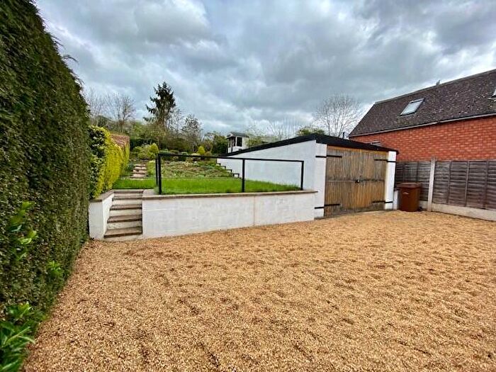 2 Bedroom Bungalow To Rent In Tixall Road, Stafford, ST16
